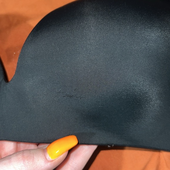 VS wireless bra - Picture 4 of 5